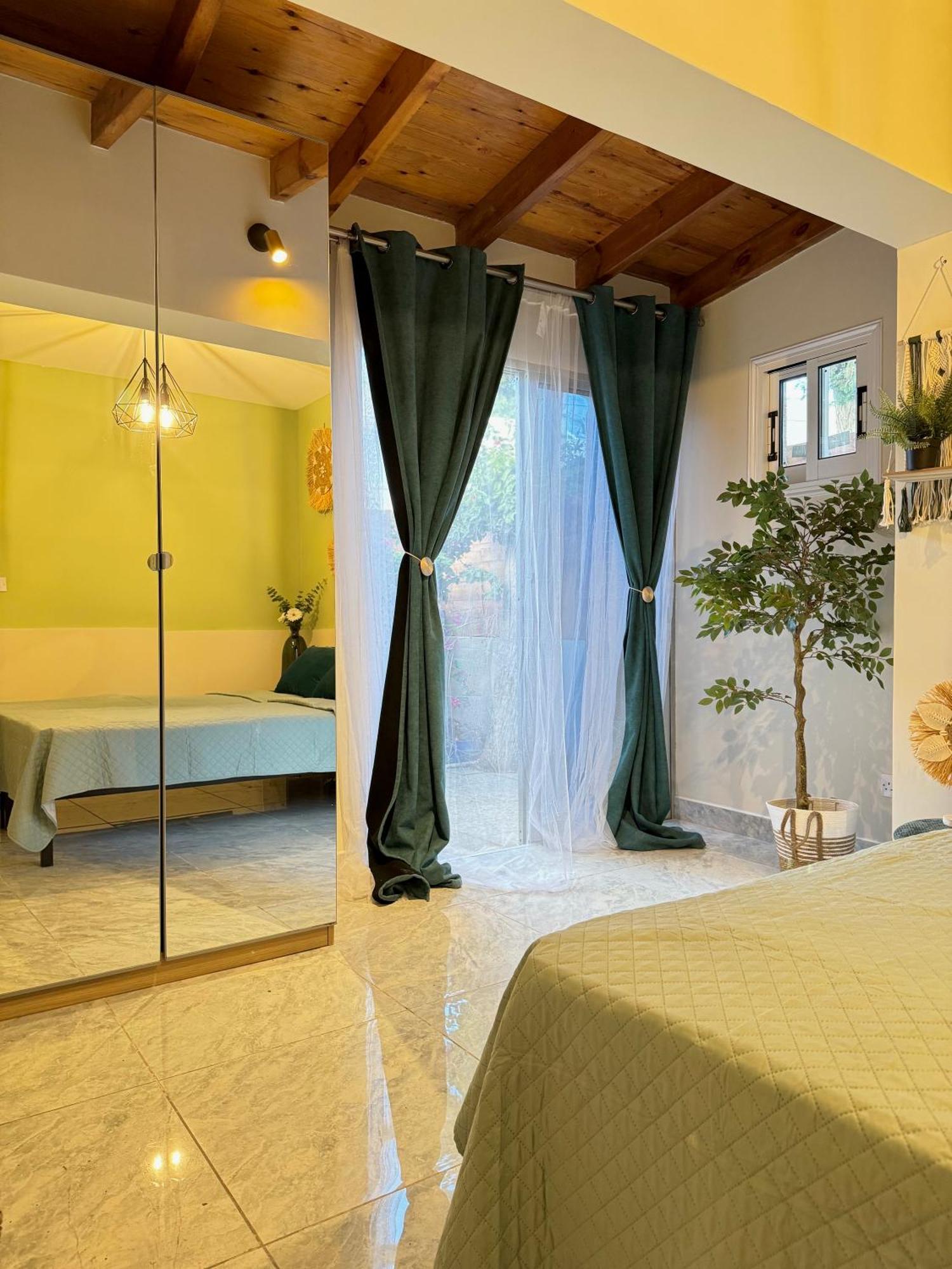 Dub House Appartement Paphos Buitenkant foto